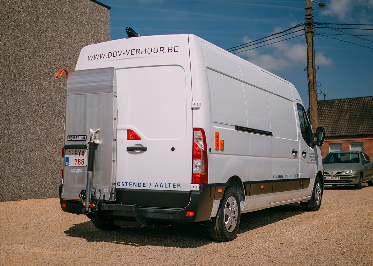 Huurauto Voor Bedrijven - Autoverhuur - Elektrarent.be - Bestelwagenverhuur Limburg thumbnail